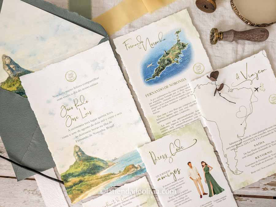Invitaciones de boda personalizadas en acuarela con la isla de Fernando de Noronha y sobre verde salvia